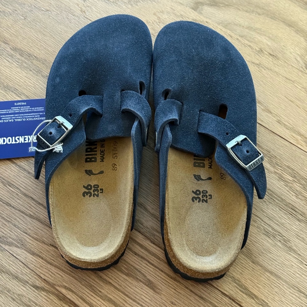 Birkenstock, Boston color new Navy US size 5 narrow fit